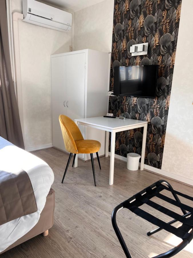 Hotel Alpes Cevennes Guilherand-Granges 외부 사진